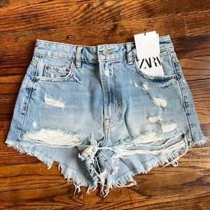 Zara jean shorts. Pasadena blue. Light wash. High waisted. Size 4.